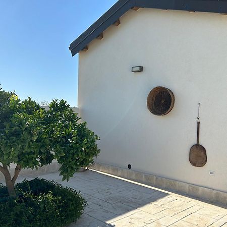 Baglio Il Gelso E L'Ulivo Appartamento Il Carrubo Reitani Eksteriør bilde